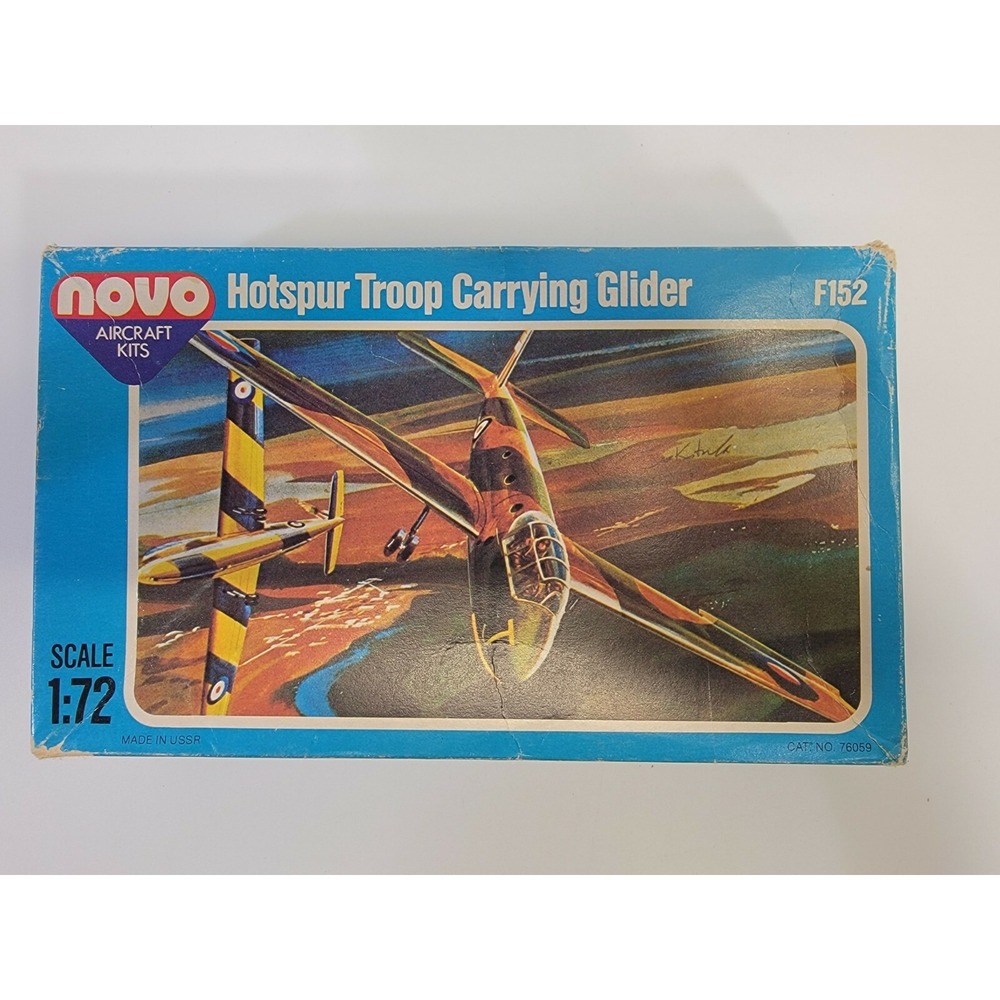 Novo F152 Hotspur Troop Carrying Glider Plane 1/72 Scale Plastic Model Kit